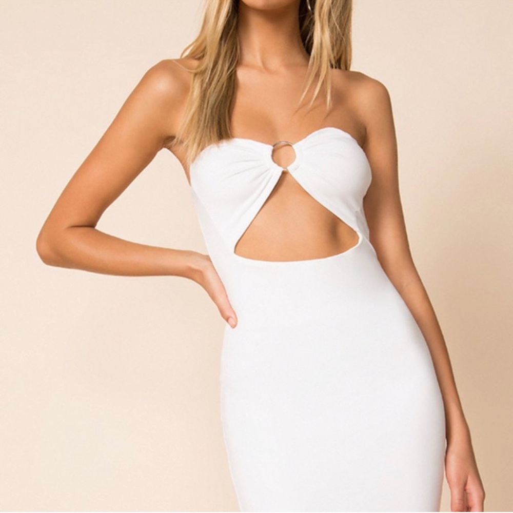 Super down White Summer Dress